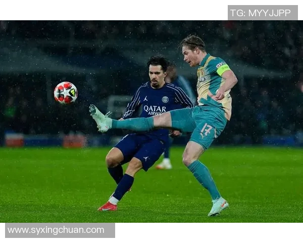 足球明星实力对比谁在赛场上更具统治力与影响力