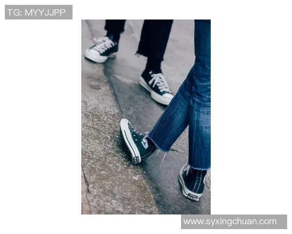 足球明星的时尚选择板鞋穿搭解析与潮流趋势探讨